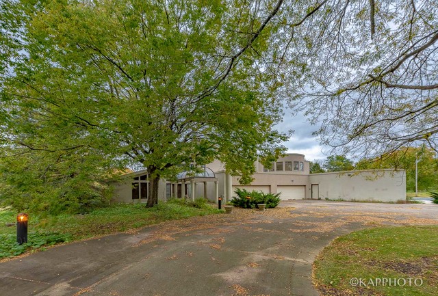 Joliet, Illinois, 60404, United States, 5 Bedrooms Bedrooms, ,6 BathroomsBathrooms,Residential,For Sale,1887940