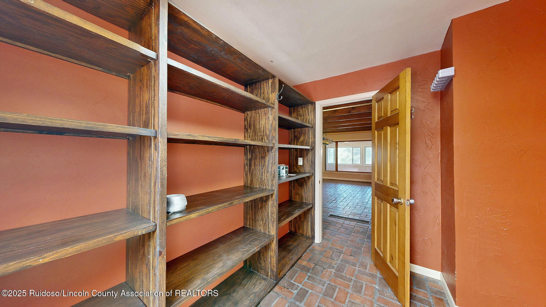 Ruidoso, New Mexico, 88345, United States, 3 Bedrooms Bedrooms, ,3 BathroomsBathrooms,Residential,For Sale,1826738