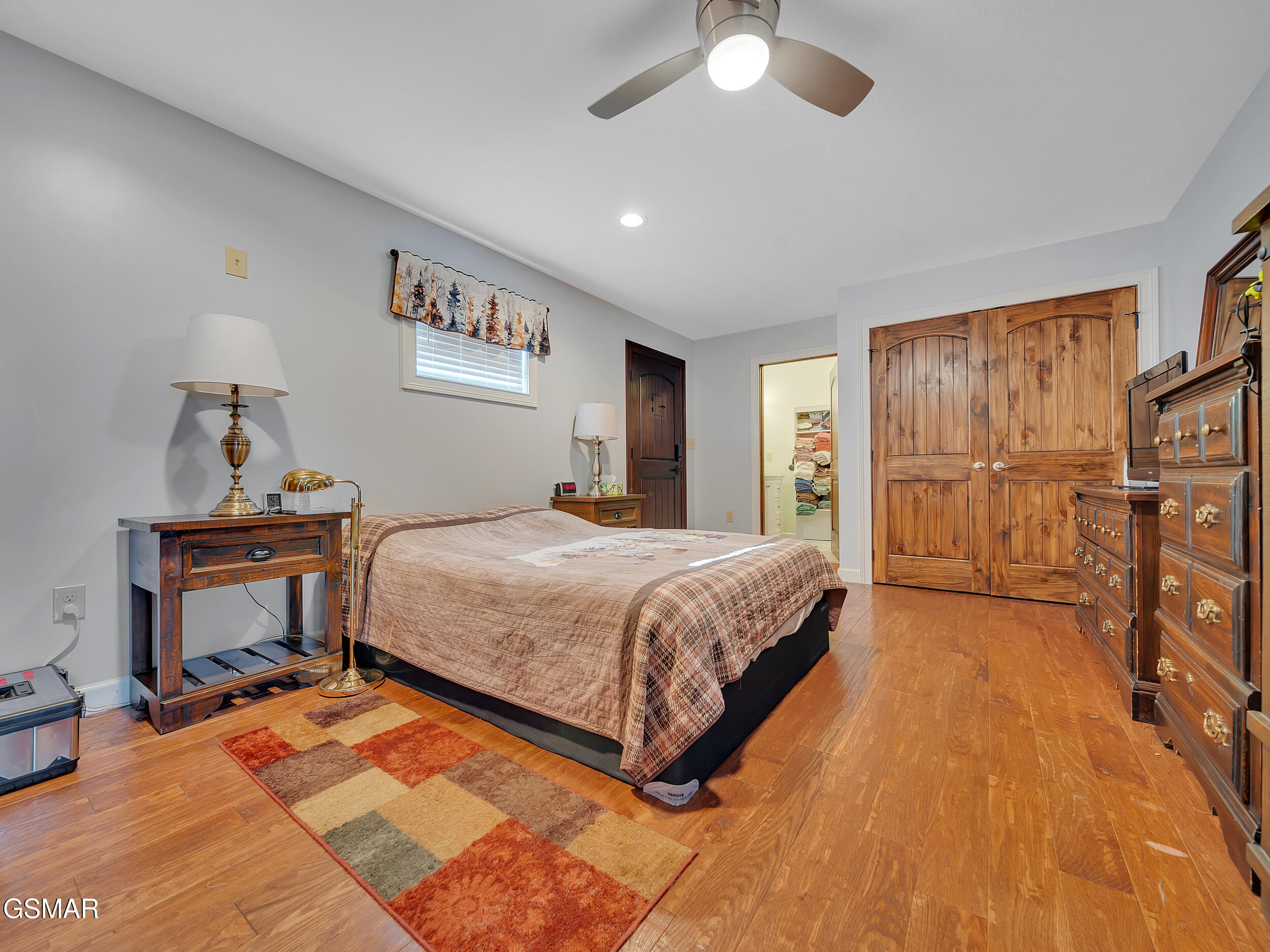 Gatlinburg, Tennessee, 37738, United States, 3 Bedrooms Bedrooms, ,4 BathroomsBathrooms,Residential,For Sale,1828723