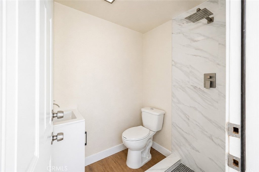 Garden Grove, California, 92841, United States, 5 Bedrooms Bedrooms, ,4 BathroomsBathrooms,Residential,For Sale,2040059
