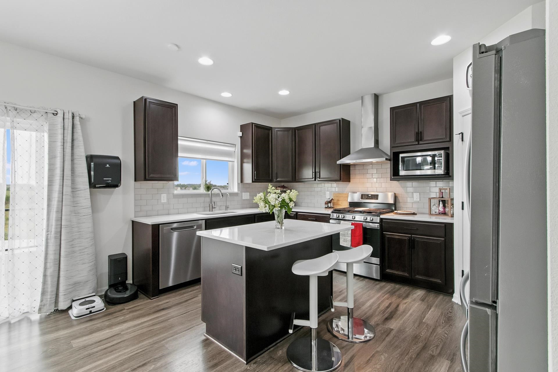 DeForest, Wisconsin, 53532, United States, 4 Bedrooms Bedrooms, ,4 BathroomsBathrooms,Residential,For Sale,1913237