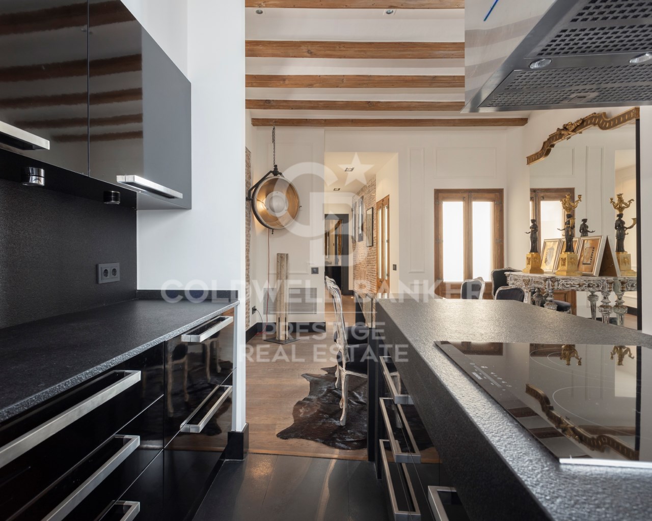 Barcelona, Barcelona, Ciutat Vella, Borne Barcelon, Barcelona, Catalonia, ES, 3 Bedrooms Bedrooms, ,3 BathroomsBathrooms,Residential,For Sale,Barcelona, Barcelona, Ciutat Vella, Borne Barcelon,1614758