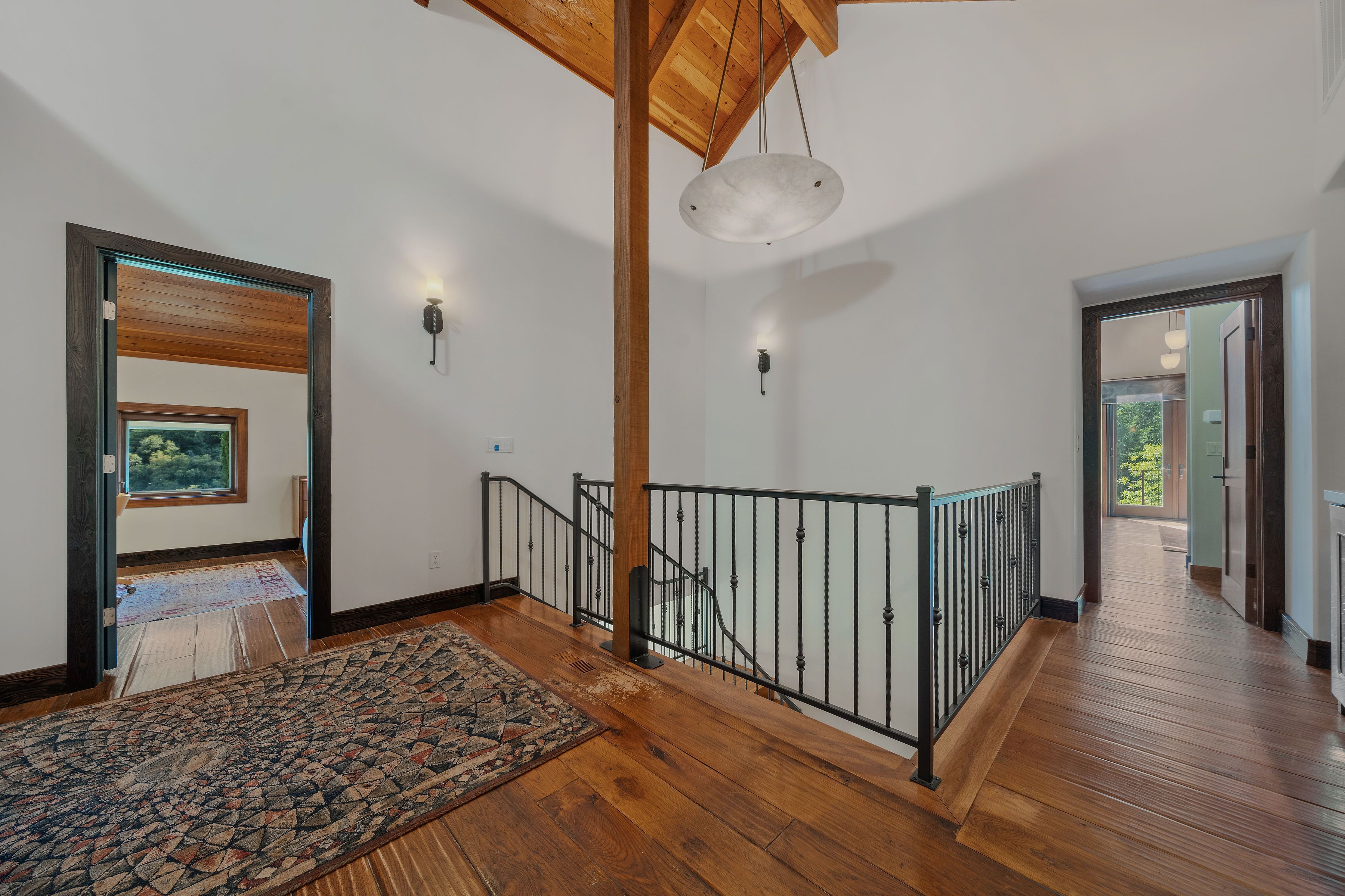  Horizon Canyon  Private 41-Acre Riverfront Estate Between Sacramento & Lake Tah - 物件實景