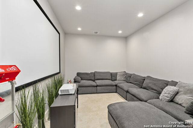 New Braunfels, Texas, 78132, United States, 3 Bedrooms Bedrooms, ,3 BathroomsBathrooms,Residential,For Sale,1994522