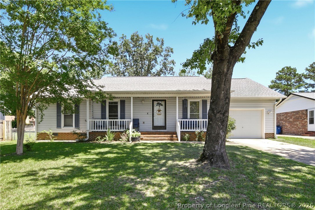 Bostick Dr, Fayetteville, NC 28314