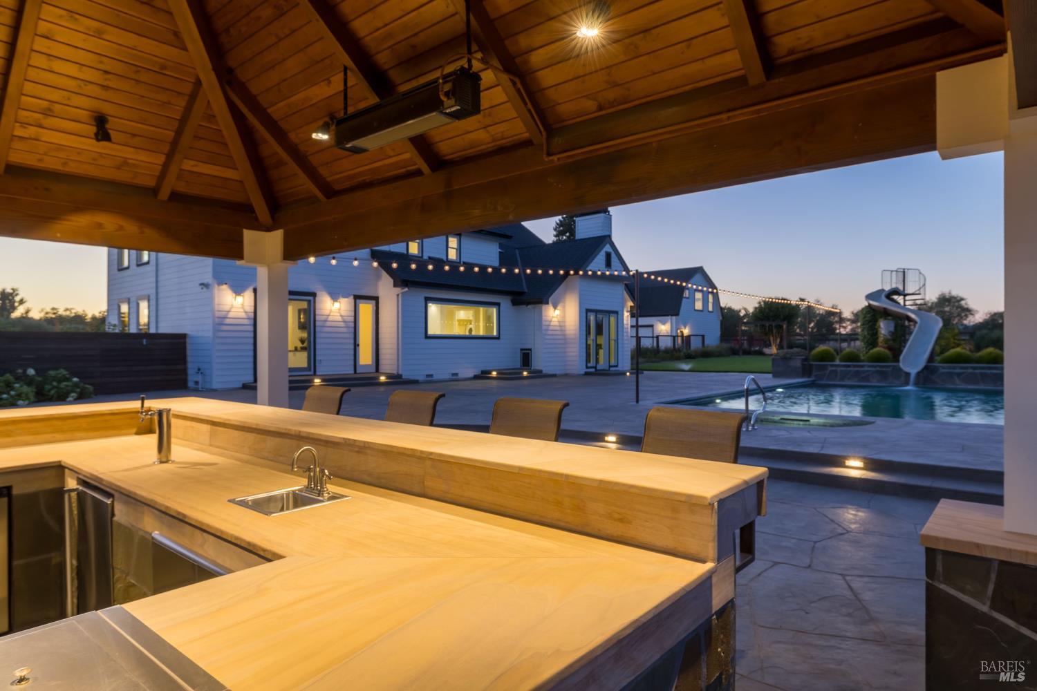 Santa Rosa, California, 95401, United States, 4 Bedrooms Bedrooms, ,4 BathroomsBathrooms,Residential,For Sale,1993093