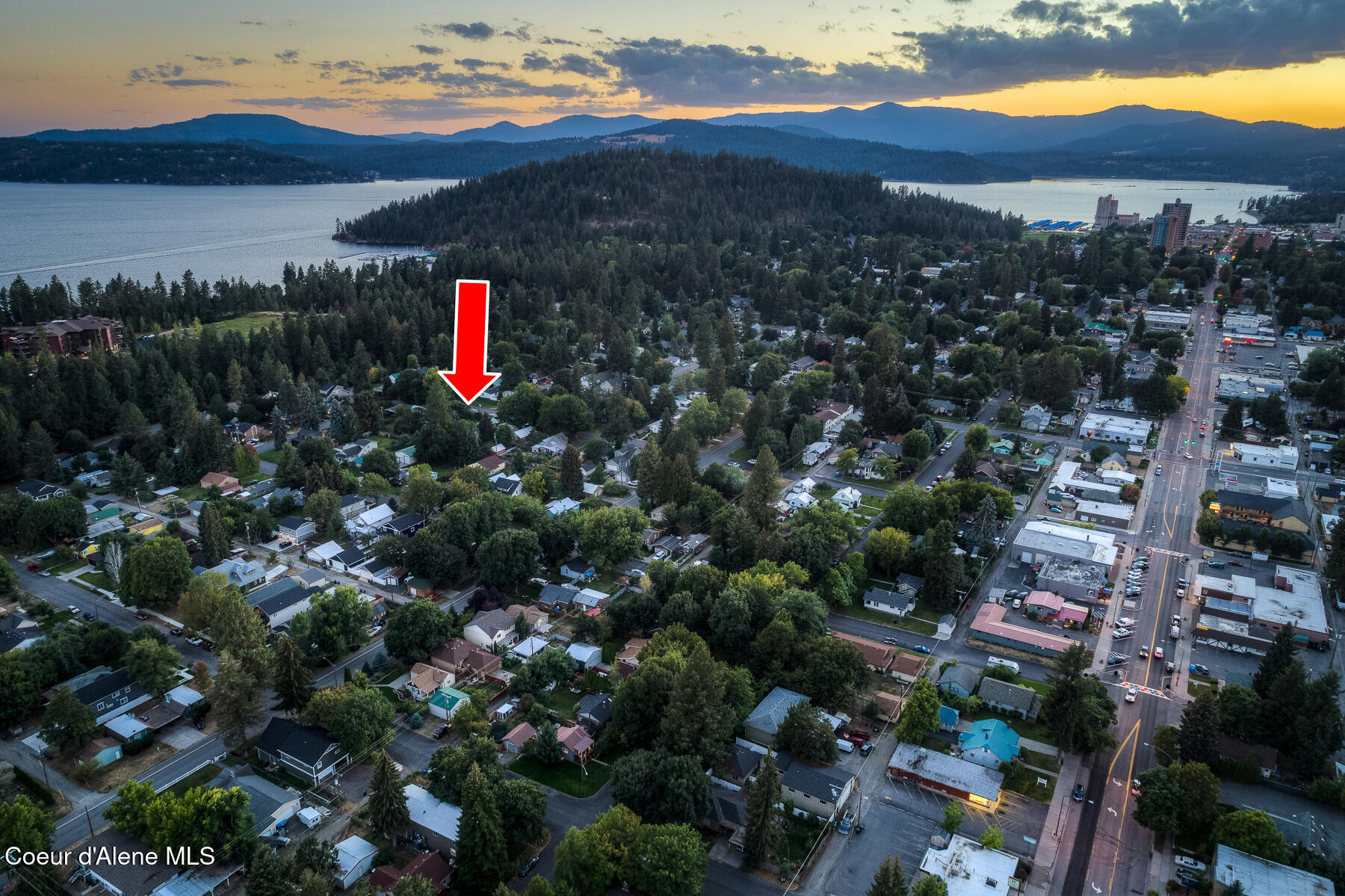 Coeur d'Alene, Idaho, 83814, United States, 4 Bedrooms Bedrooms, ,3 BathroomsBathrooms,Residential,For Sale,2000099