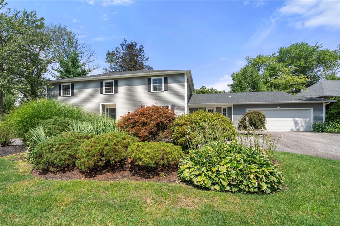 Cranston, Rhode Island, 02920, United States, 4 Bedrooms Bedrooms, ,5 BathroomsBathrooms,Residential,For Sale,1916755