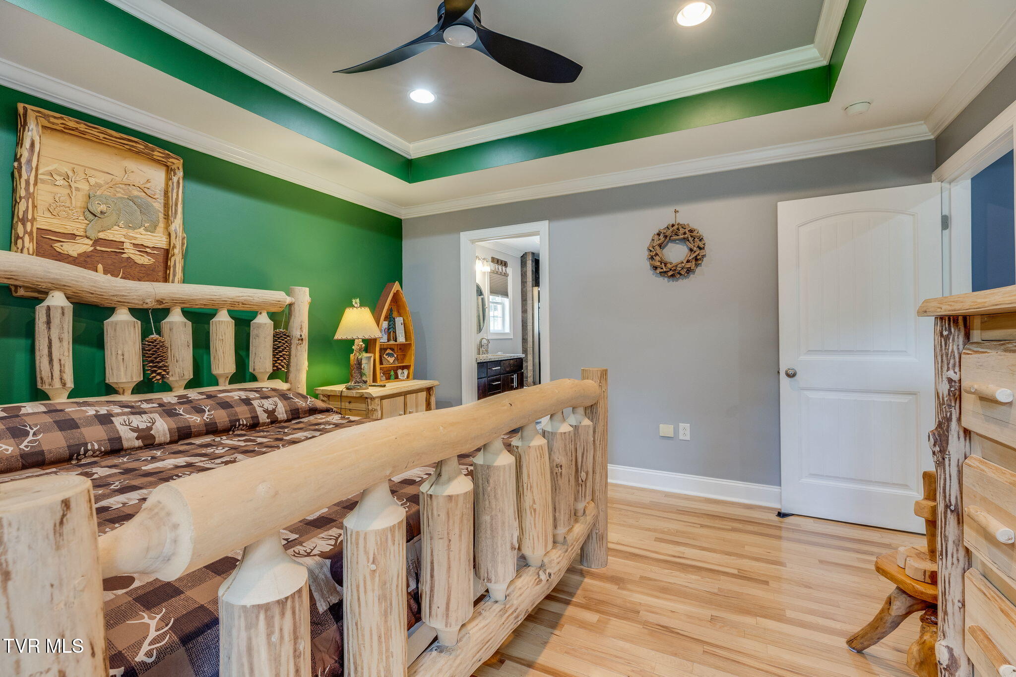 Kingsport, Tennessee, 37663, United States, 4 Bedrooms Bedrooms, ,3 BathroomsBathrooms,Residential,For Sale,1872965