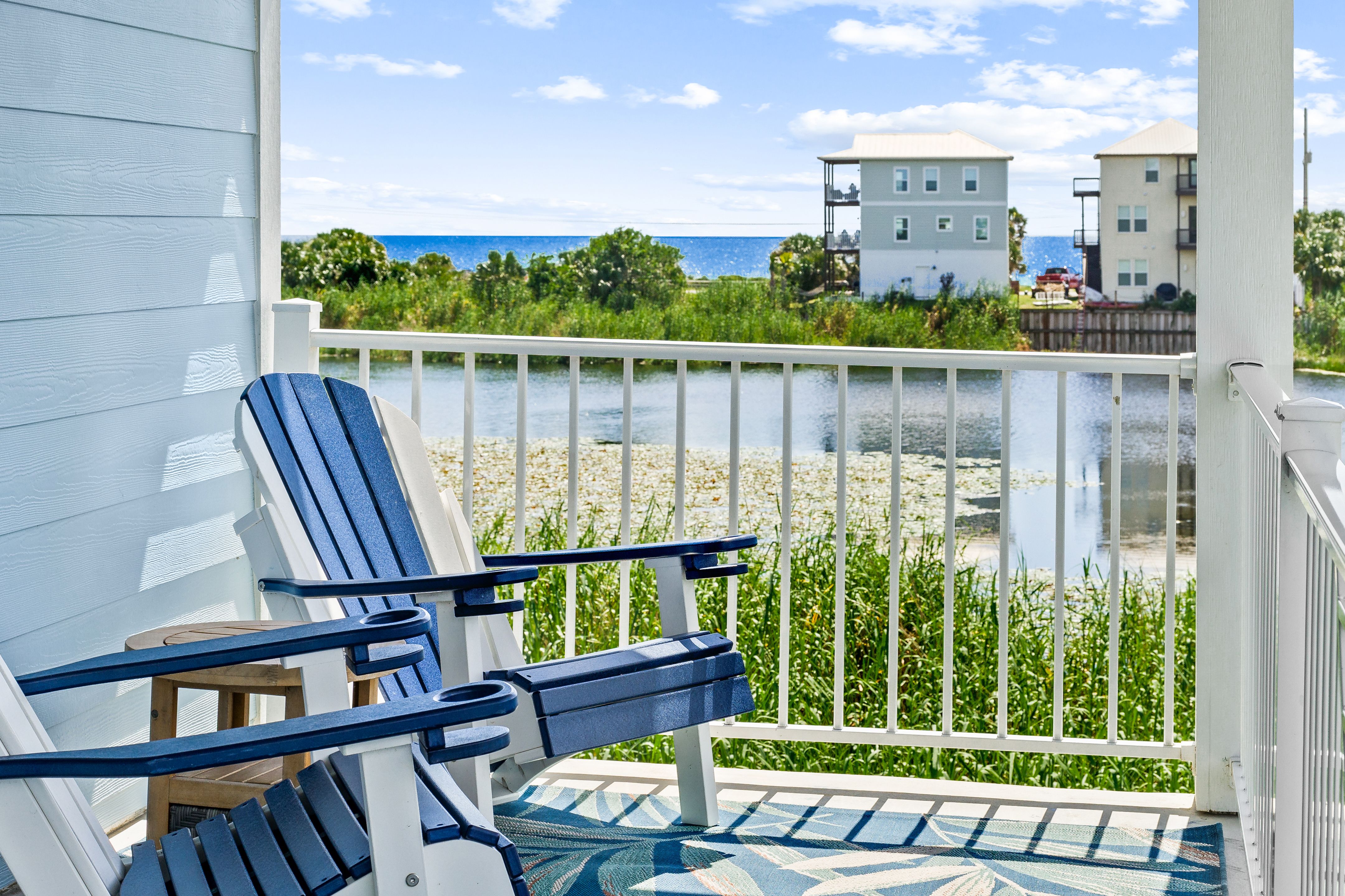  Custom Lakefront Retreat With Gulf Views And Private Pool - 物件實景