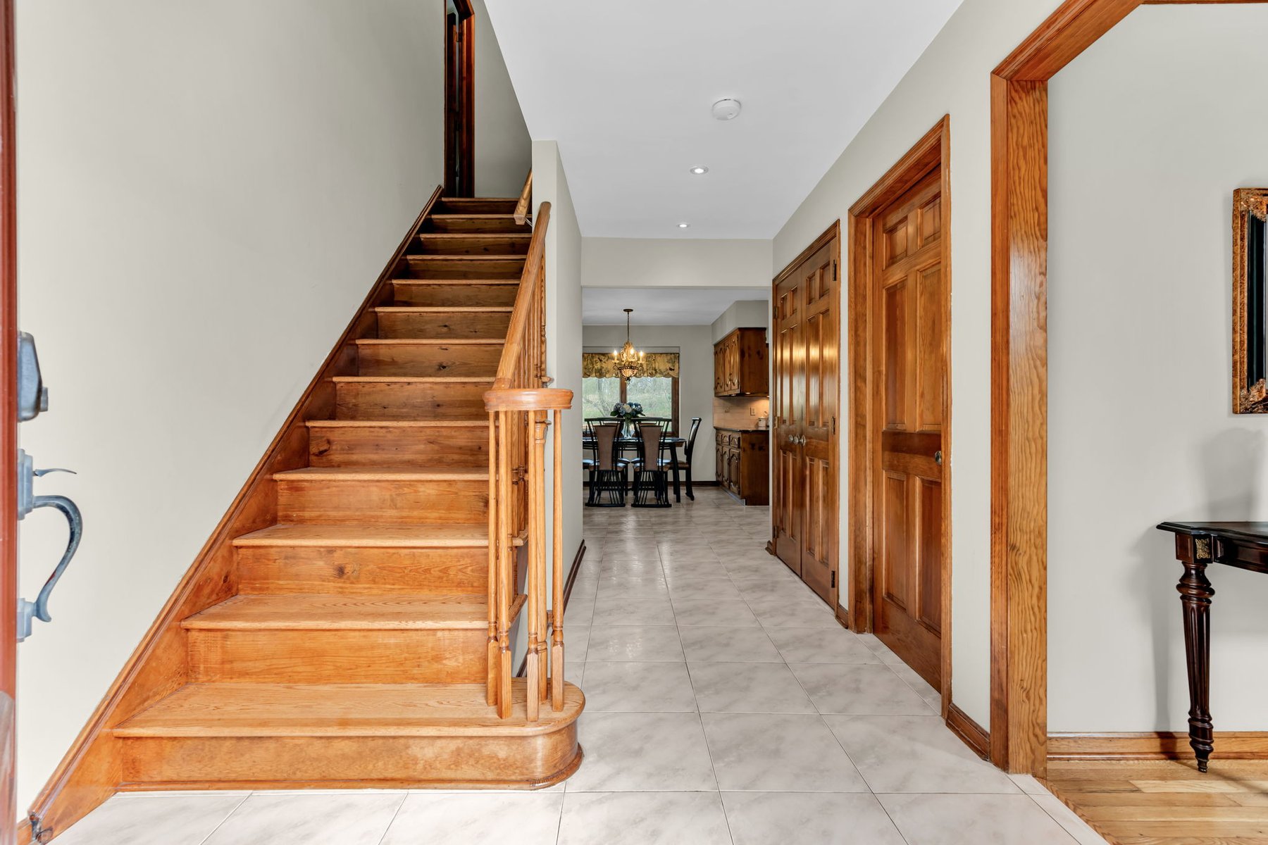  Spacious Middletown Colonial with Updates - 物件實景