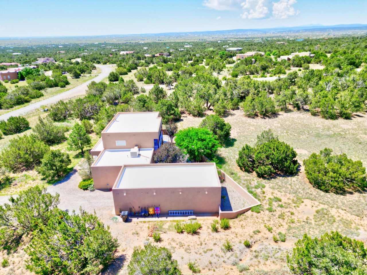 Edgewood, New Mexico, 87015, United States, 3 Bedrooms Bedrooms, ,2 BathroomsBathrooms,Residential,For Sale,1890562