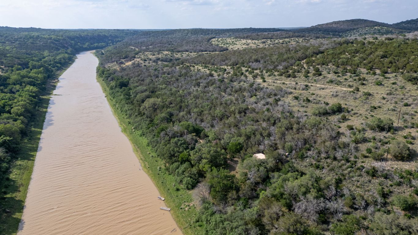 Lampasas, Texas, 76550, United States, ,Residential,For Sale,1907758