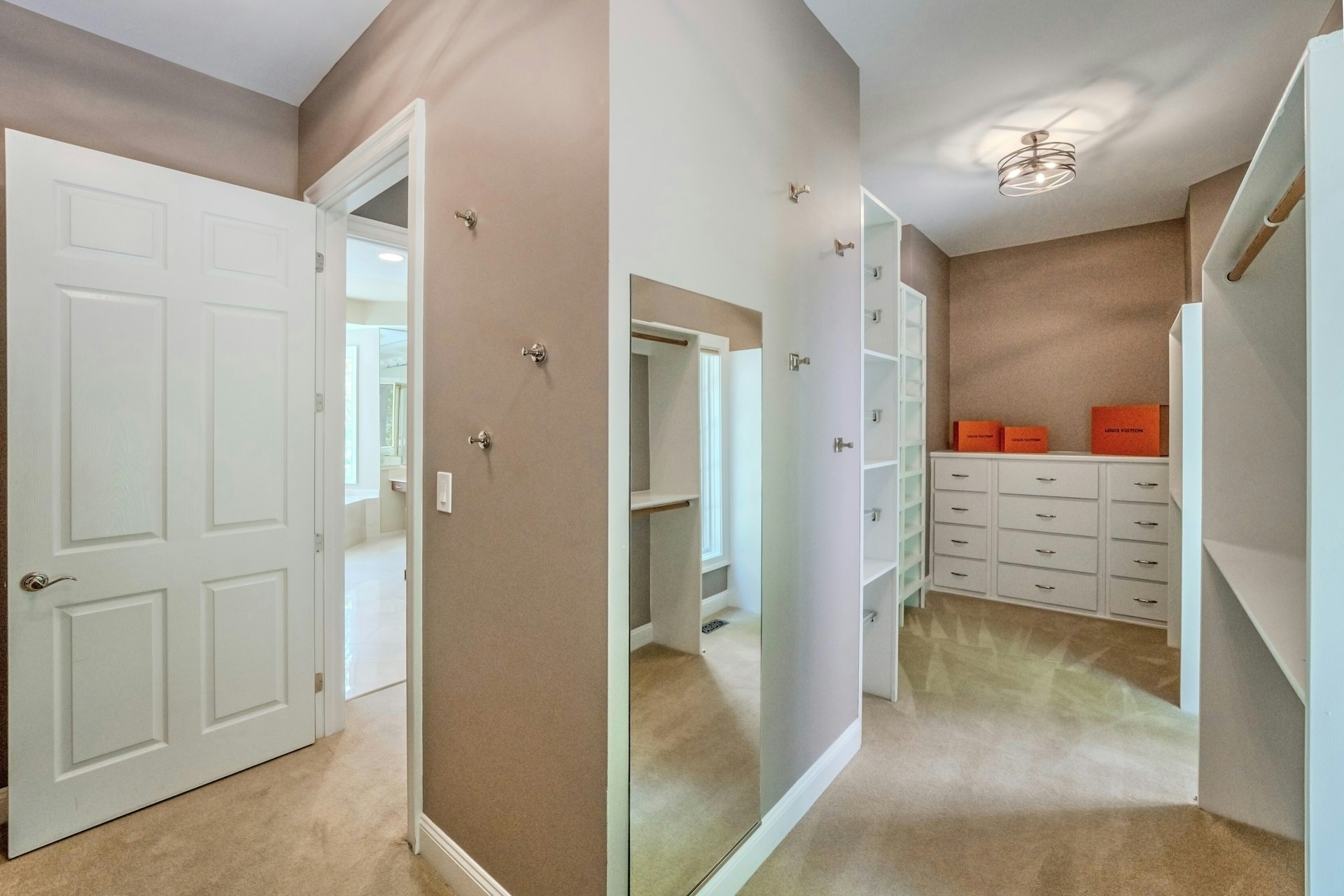  40321 Beacon Hill Drive, Leesburg, VA 20176 - 物件實景
