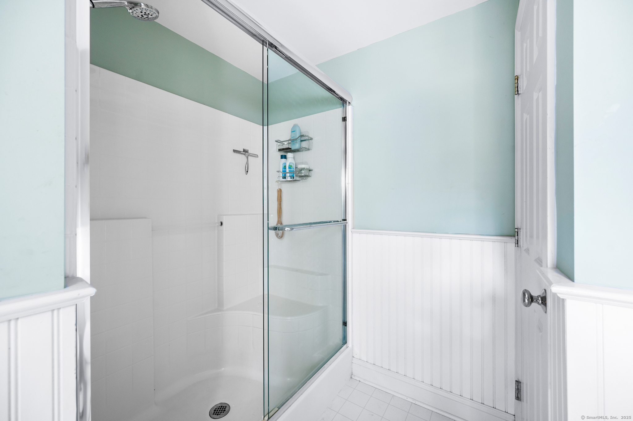 Manchester, Connecticut, 06040, United States, 4 Bedrooms Bedrooms, ,4 BathroomsBathrooms,Residential,For Sale,1988366