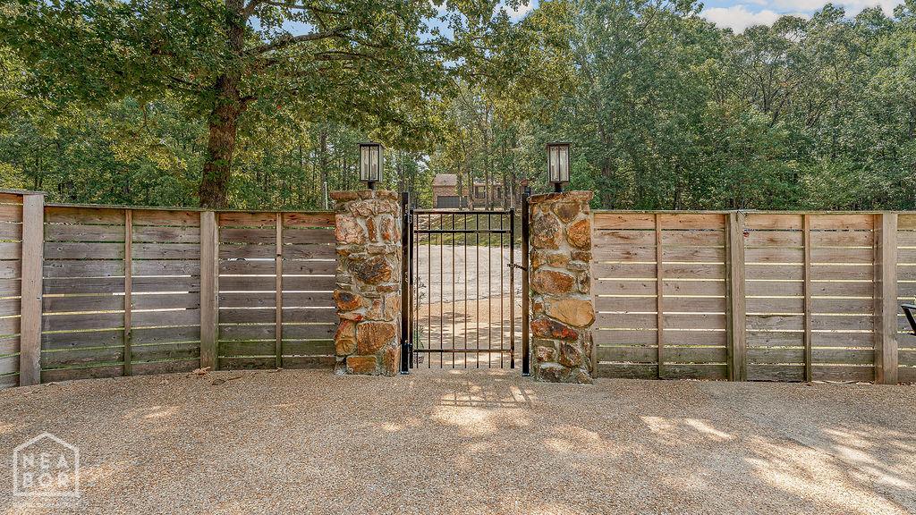 Jonesboro, Arkansas, 72404, United States, ,4 BathroomsBathrooms,Residential,For Sale,1982886