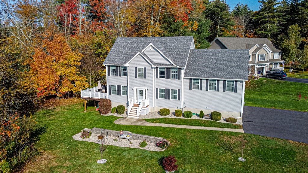 Seabrook, New Hampshire, 03874, United States, 4 Bedrooms Bedrooms, ,3 BathroomsBathrooms,Residential,For Sale,1942793