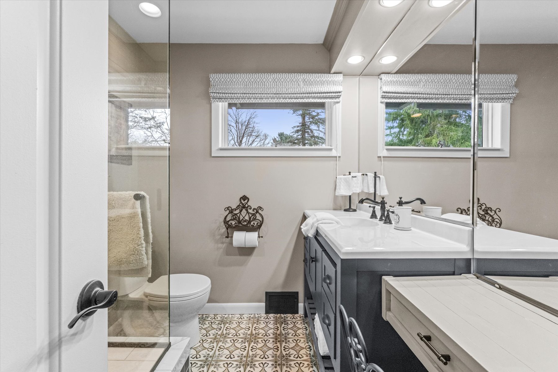  45 Lakeshore Drive Extension, West Brookfield, MA 01585 - 物件實景