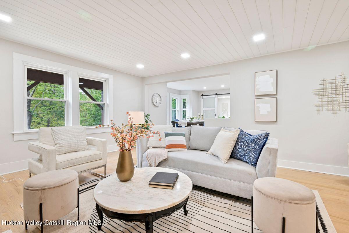 Woodstock, New York, 12498, United States, 4 Bedrooms Bedrooms, ,3 BathroomsBathrooms,Residential,For Sale,1991084