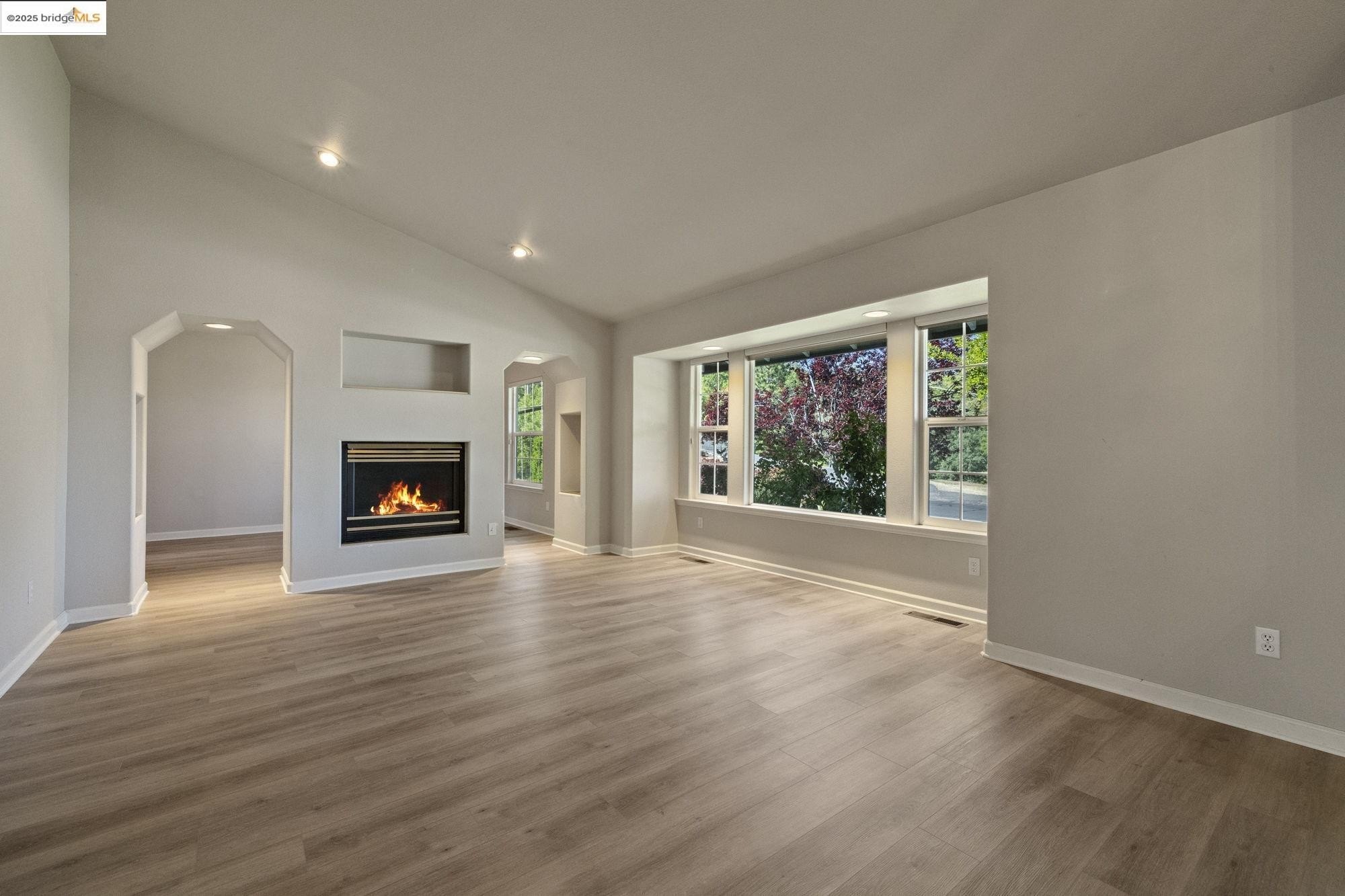 Sonora, California, 95370, United States, 3 Bedrooms Bedrooms, ,2 BathroomsBathrooms,Residential,For Sale,1916057