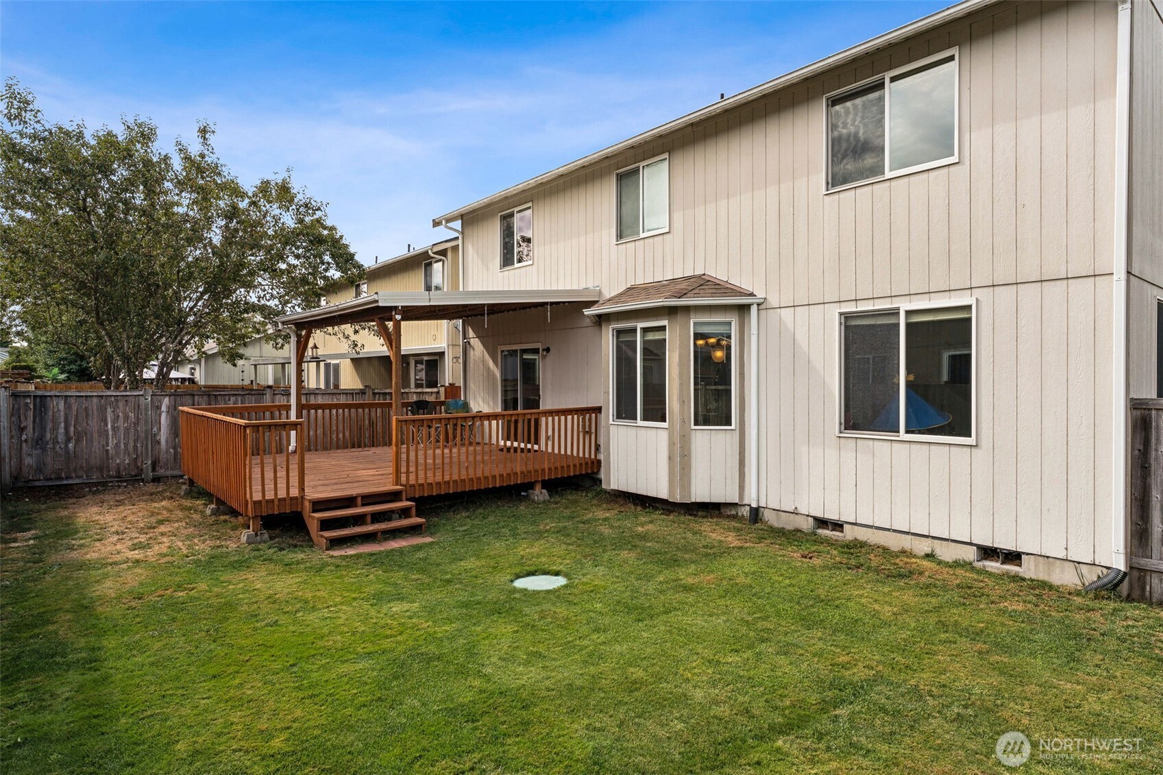 Tacoma, Washington, 98445, United States, 3 Bedrooms Bedrooms, ,2 BathroomsBathrooms,Residential,For Sale,1937199