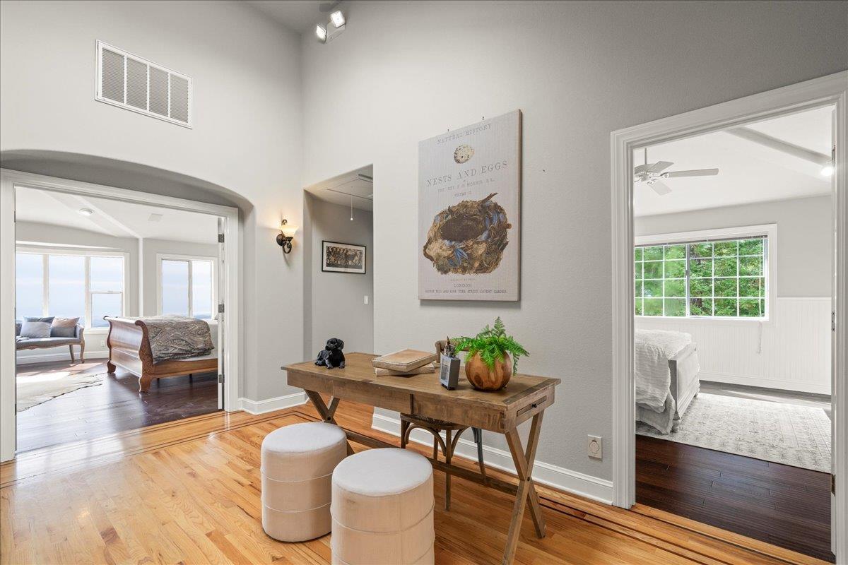 Los Gatos, California, 95033, United States, 5 Bedrooms Bedrooms, ,4 BathroomsBathrooms,Residential,For Sale,1744780