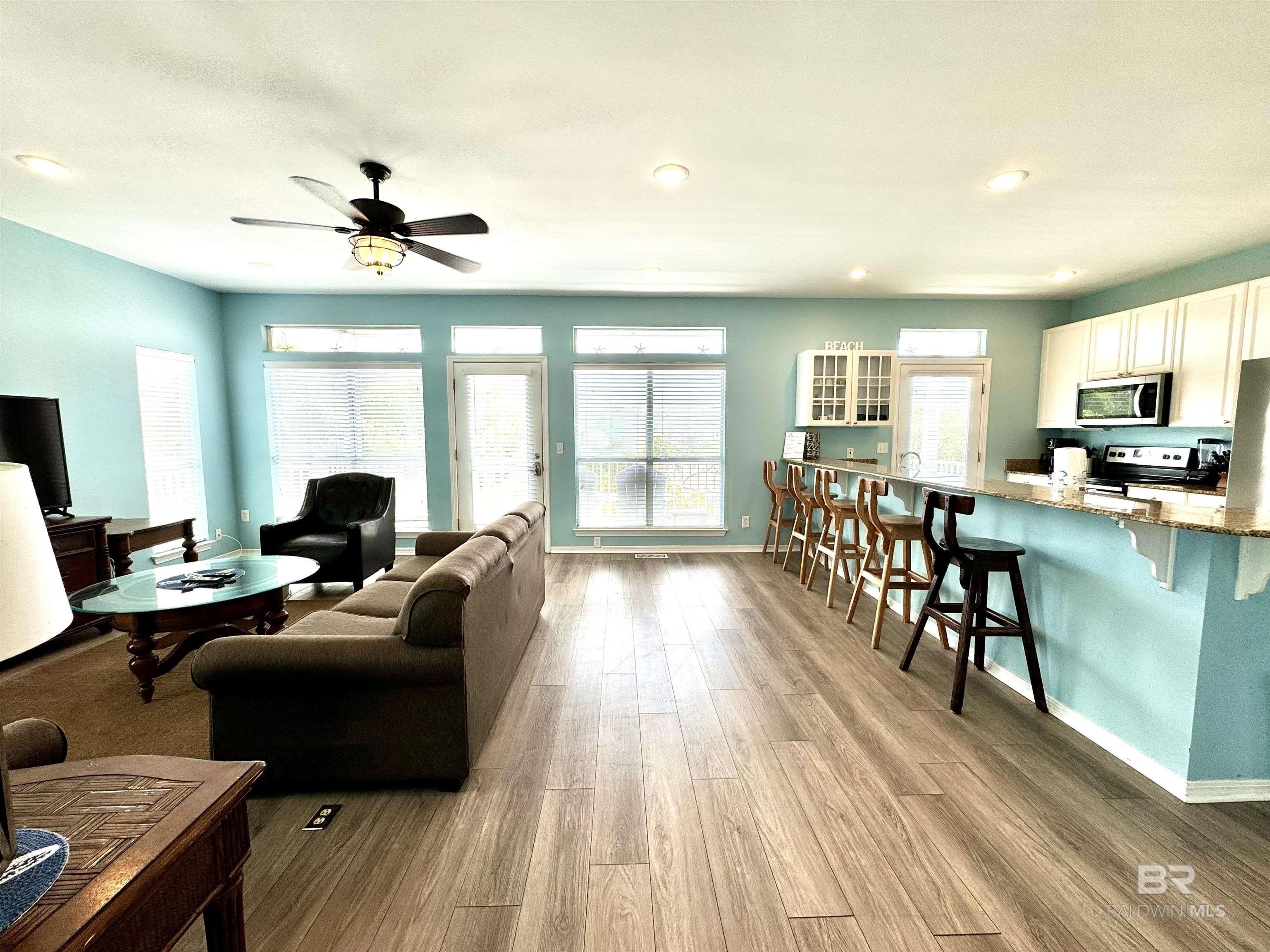 Gulf Shores, Alabama, 36542, United States, 4 Bedrooms Bedrooms, ,3 BathroomsBathrooms,Residential,For Sale,1887165