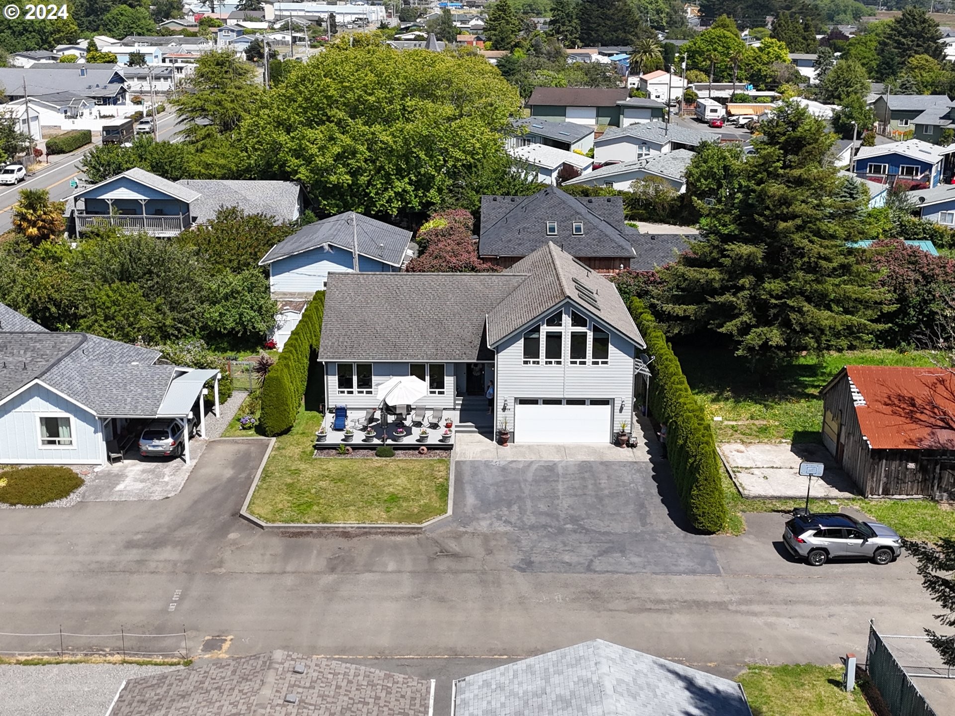 Brookings, Oregon, 97415, United States, ,Residential,For Sale,1983733