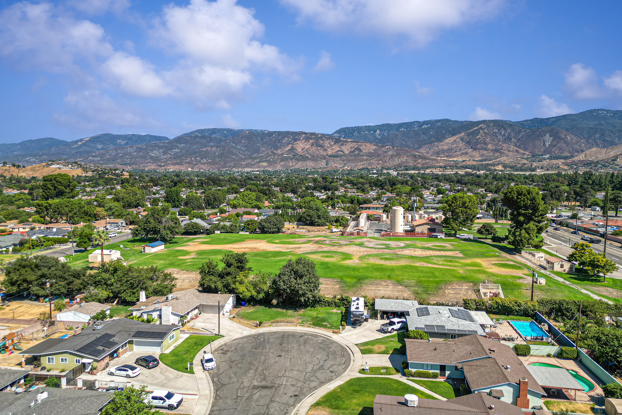 San Bernardino, California, 92404, United States, 4 Bedrooms Bedrooms, ,2 BathroomsBathrooms,Residential,For Sale,1934964