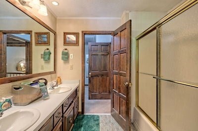 192 Brookwood Drive, Blairsville, Georgia, 30512, United States, 5 Bedrooms Bedrooms, ,6 BathroomsBathrooms,Residential,For Sale,192 Brookwood Drive,1668132