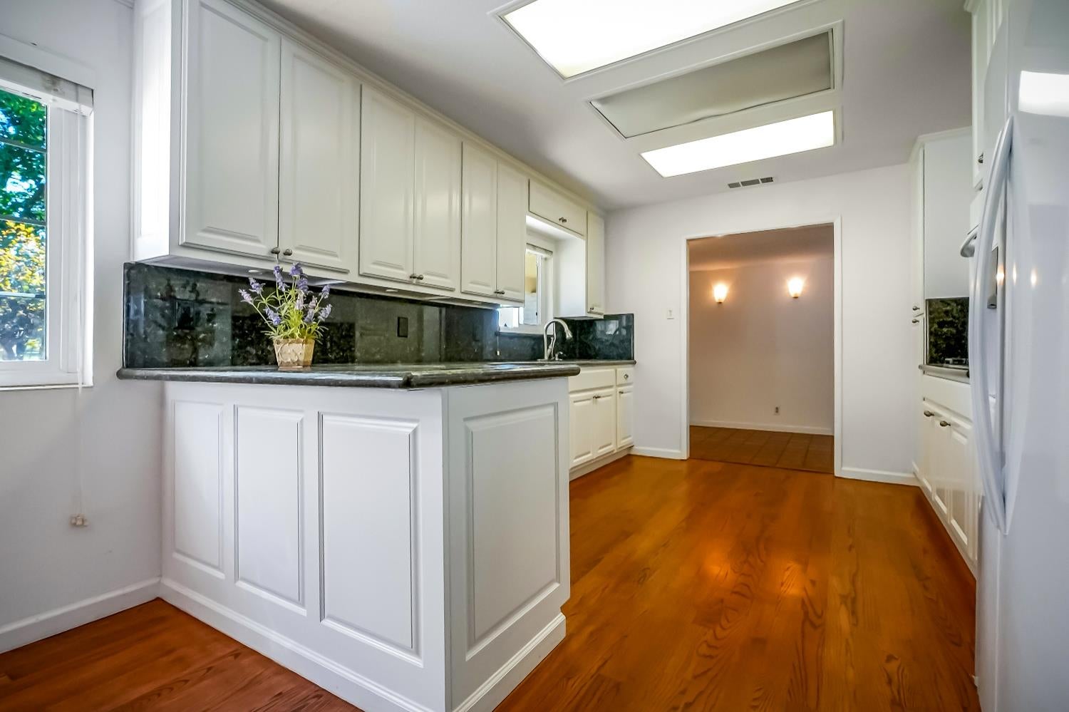 Linden, California, 952536, United States, 3 Bedrooms Bedrooms, ,2 BathroomsBathrooms,Residential,For Sale,2029919