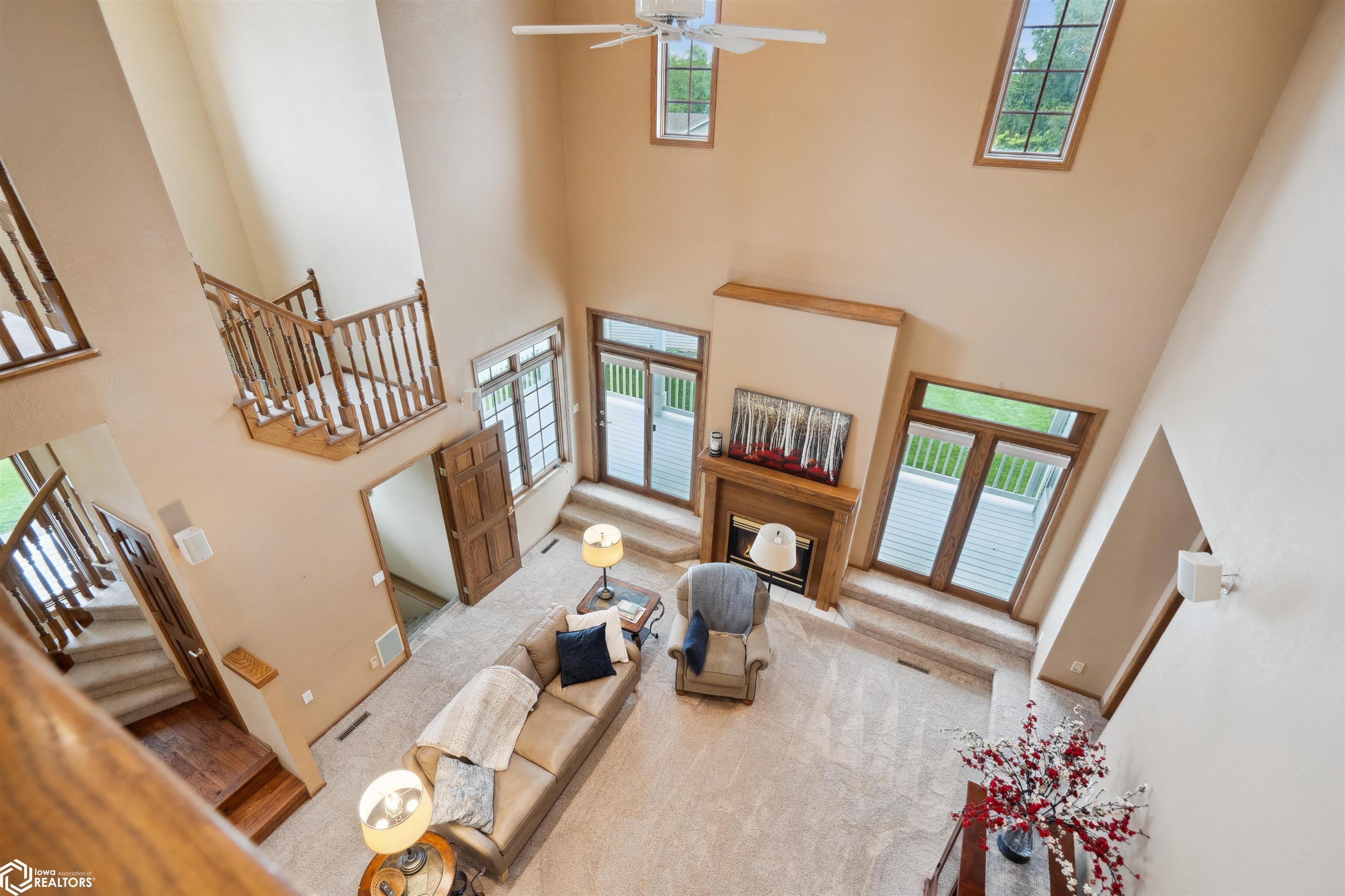 Marshalltown, Iowa, 50158, United States, 4 Bedrooms Bedrooms, ,4 BathroomsBathrooms,Residential,For Sale,1980517