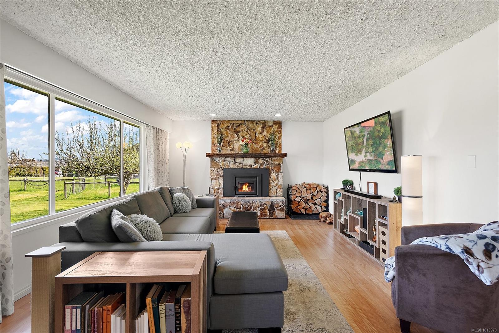 DUNCAN, British Columbia, V9L 6K5, CA, 4 Bedrooms Bedrooms, ,Residential,For Sale,1949581