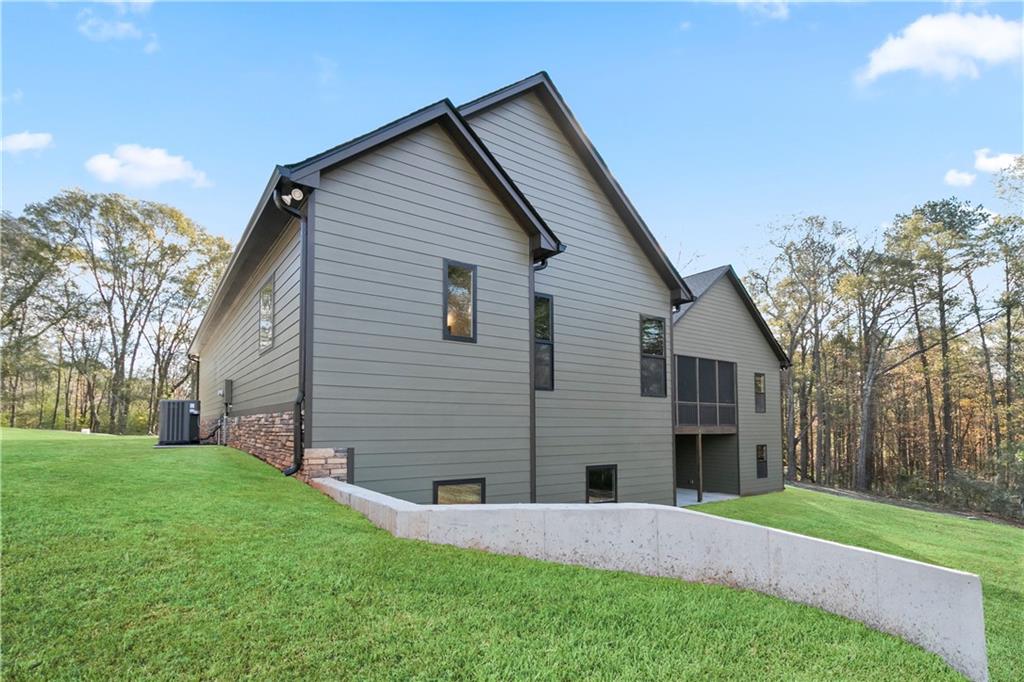 Carrollton, Georgia, 30116, United States, 4 Bedrooms Bedrooms, ,4 BathroomsBathrooms,Residential,For Sale,1897313