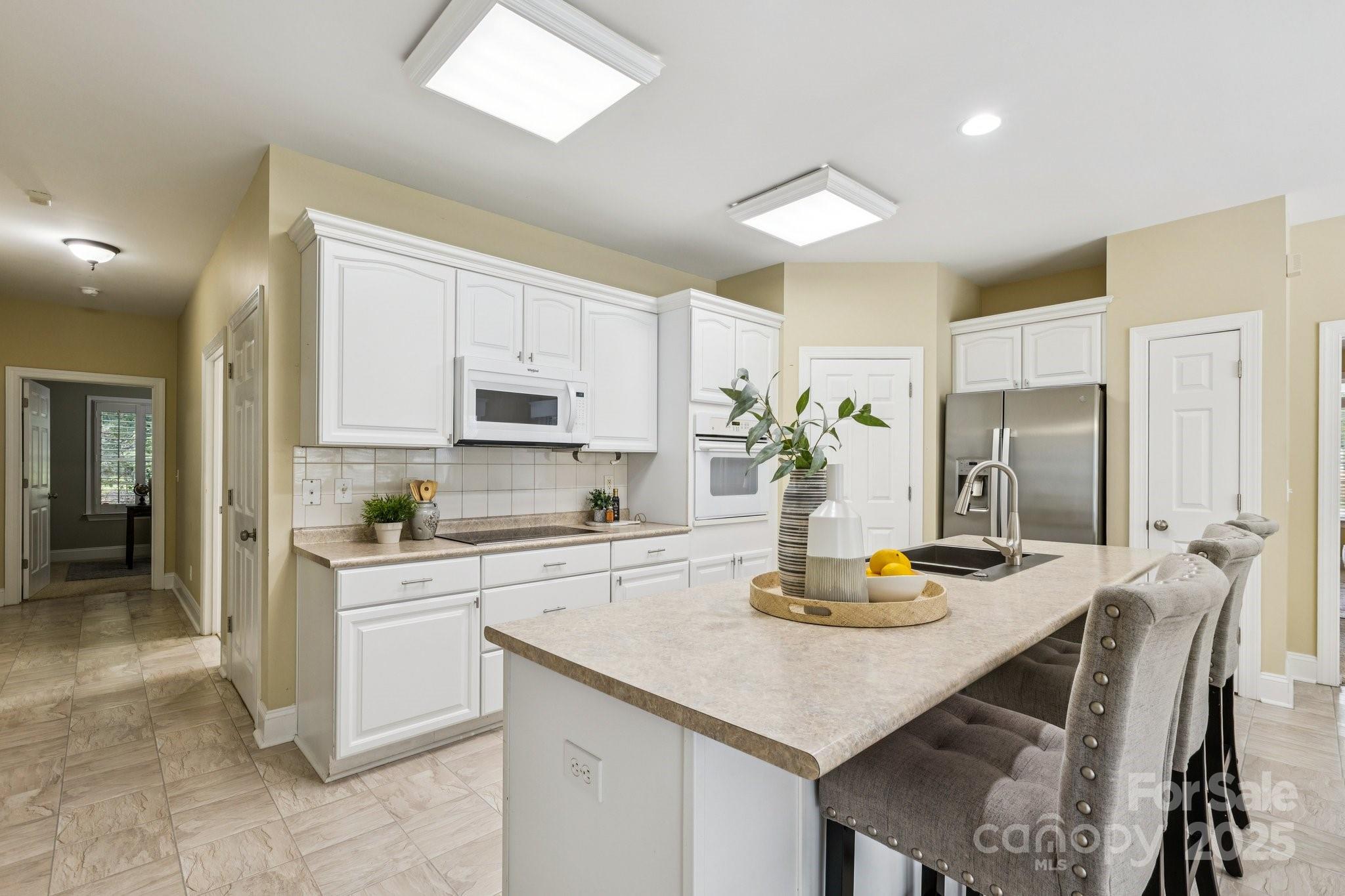 Waxhaw, North Carolina, 28173, United States, 3 Bedrooms Bedrooms, ,3 BathroomsBathrooms,Residential,For Sale,1911219