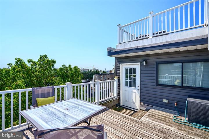 Baltimore, Maryland, 21230, United States, 5 Bedrooms Bedrooms, ,7 BathroomsBathrooms,Residential,For Sale,1920297