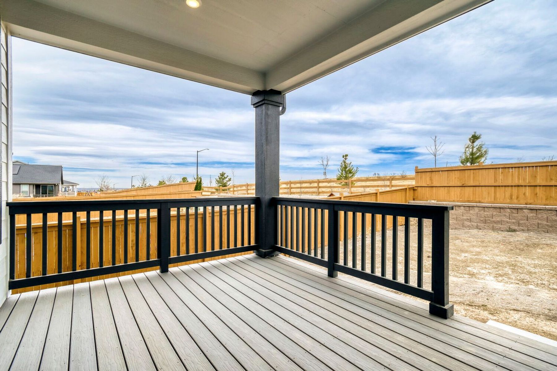  Single-level living, new construction, and sweeping Front Range views - 物件實景