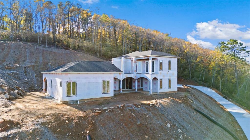Clarkesville, Georgia, 30523, United States, 4 Bedrooms Bedrooms, ,5 BathroomsBathrooms,Residential,For Sale,1937902