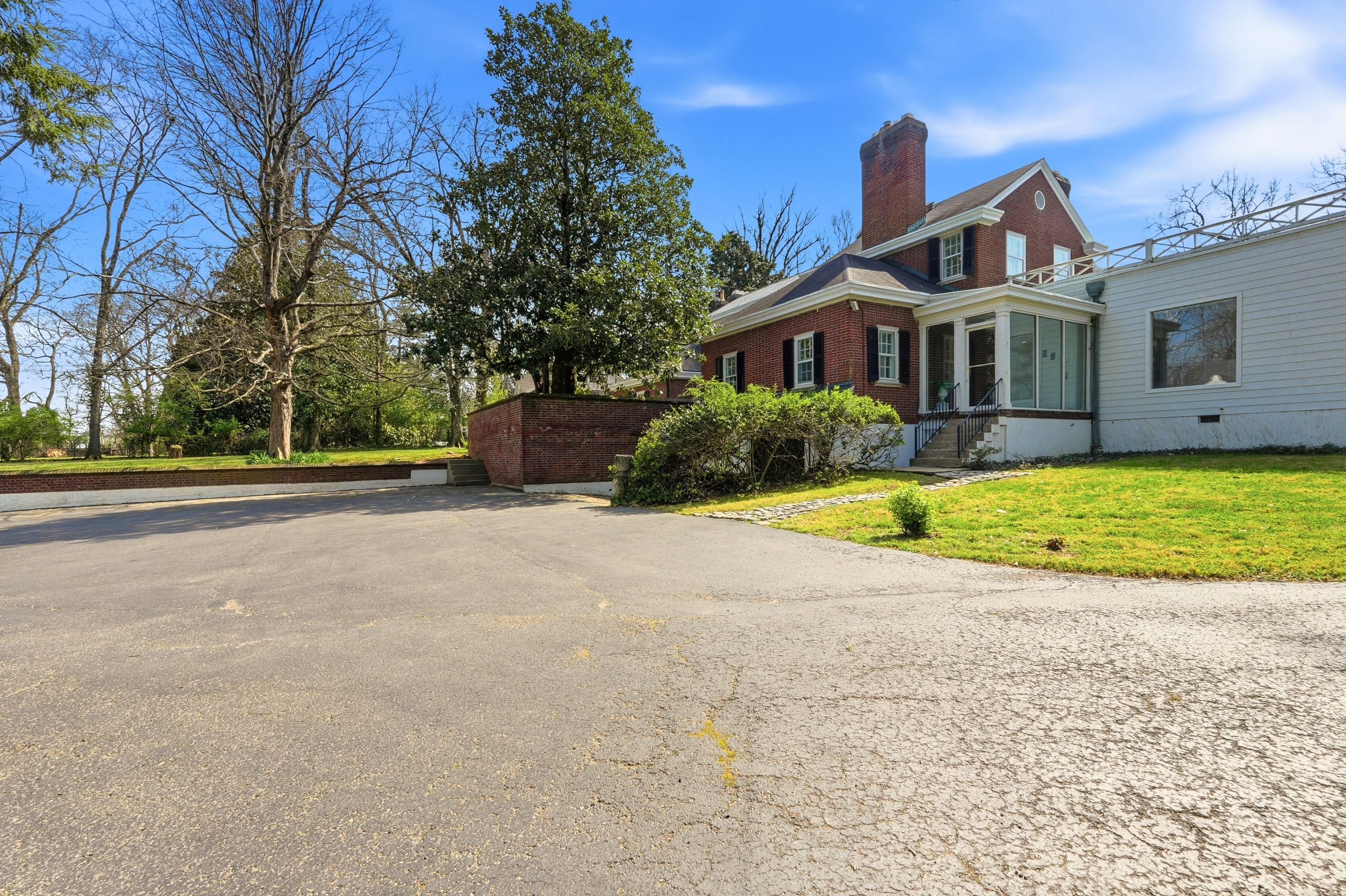  1029 Alta Vista Road, Louisville, KY 40205 - 物件實景