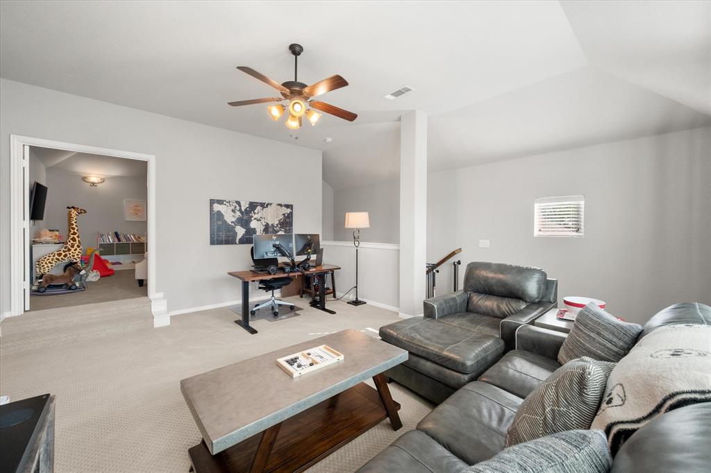 Mansfield, Texas, 76063, United States, 5 Bedrooms Bedrooms, ,3 BathroomsBathrooms,Residential,For Sale,1968843