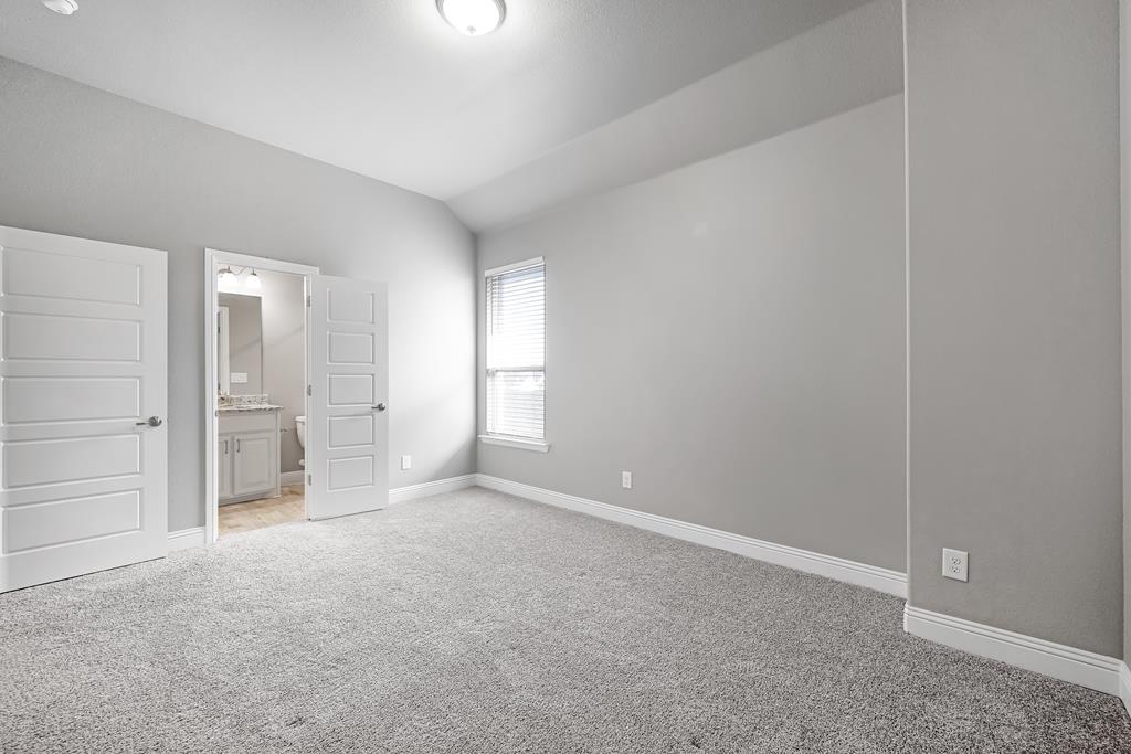 Midland, Texas, 79705, United States, 5 Bedrooms Bedrooms, ,5 BathroomsBathrooms,Residential,For Sale,1998422