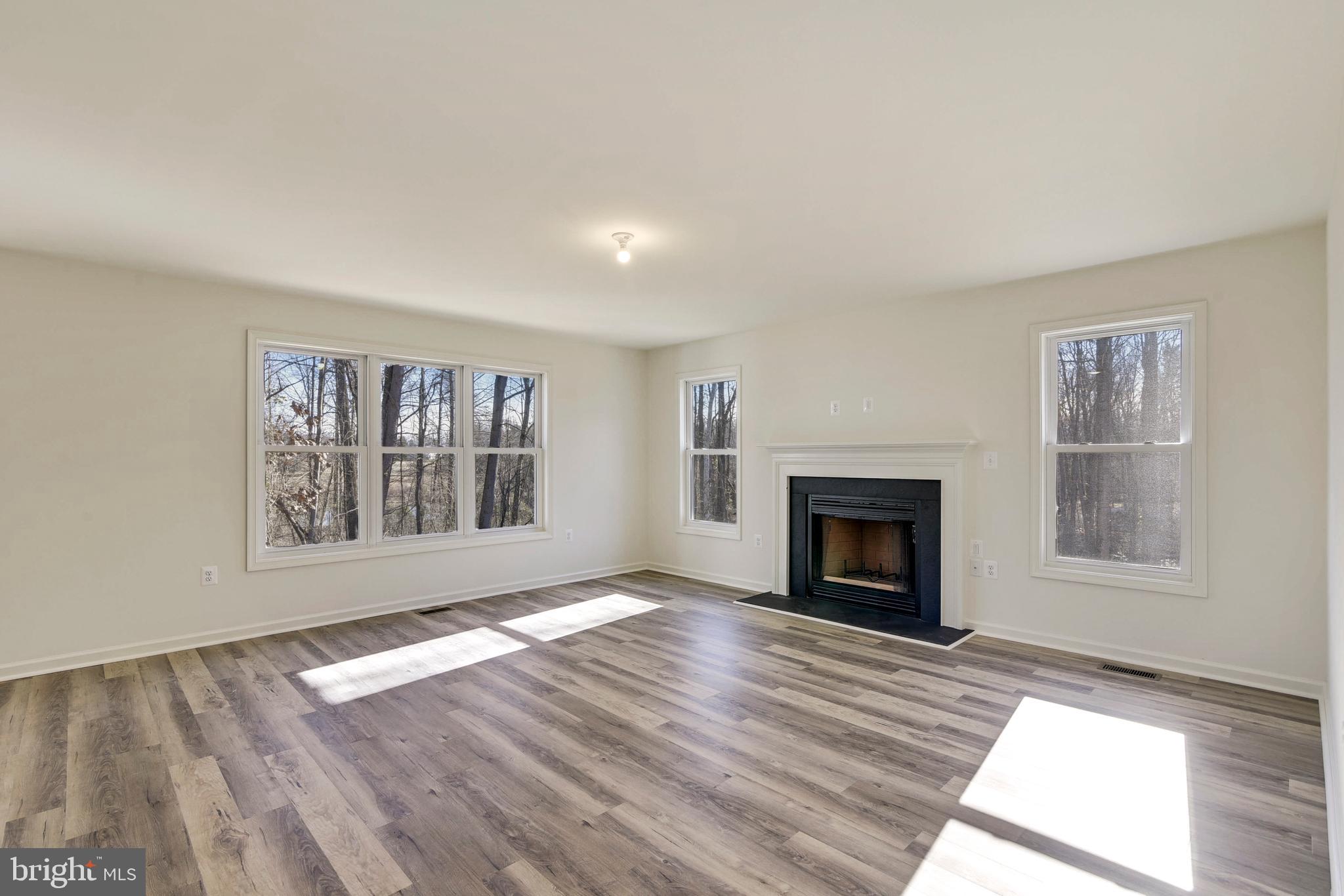 15641 Sunshine Ridge Lane, Gainesville, Virginia, 20155, United States, 4 Bedrooms Bedrooms, ,4 BathroomsBathrooms,Residential,For Sale,15641 Sunshine Ridge Lane,1294632