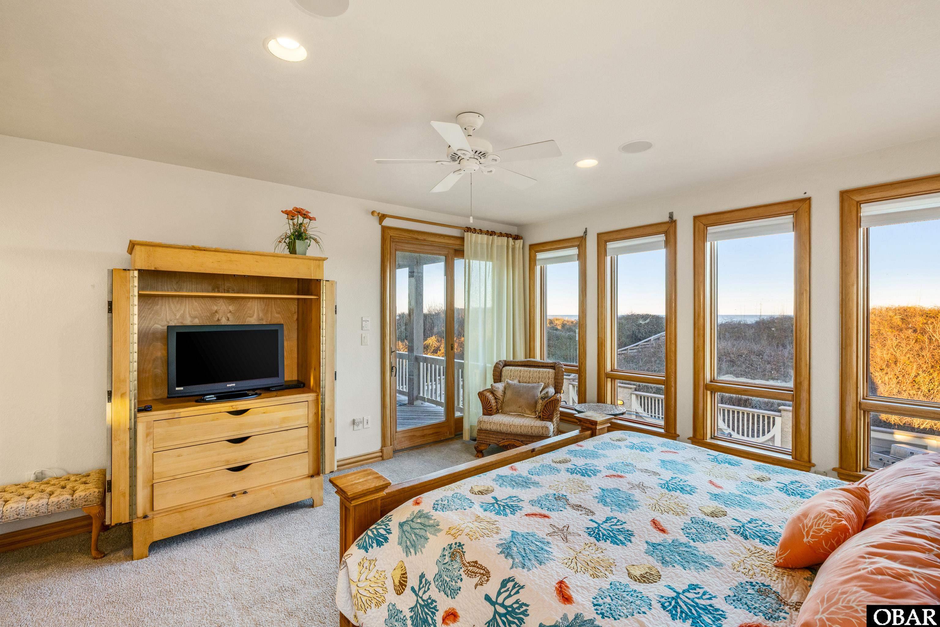 Corolla, North Carolina, 27927, United States, 6 Bedrooms Bedrooms, ,5 BathroomsBathrooms,Residential,For Sale,2010807