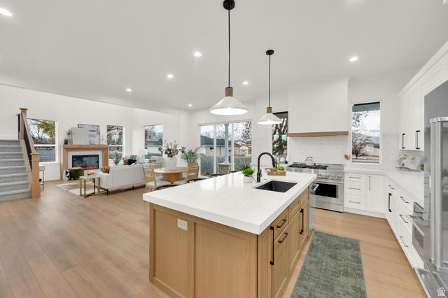 Riverton, Utah, 84065, United States, 7 Bedrooms Bedrooms, ,4 BathroomsBathrooms,Residential,For Sale,1977037