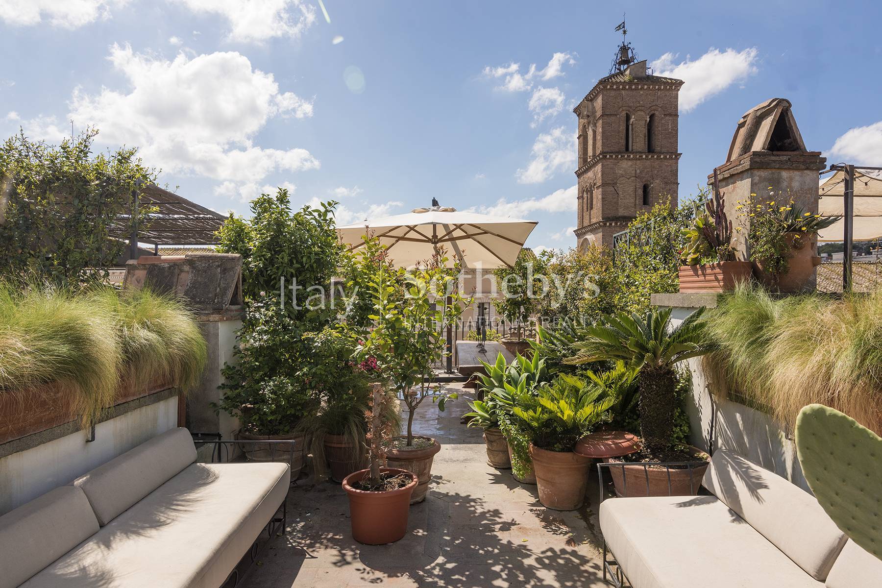  Prestigious penthouse with stunning panoramic terraces in Trastevere - 物件實景