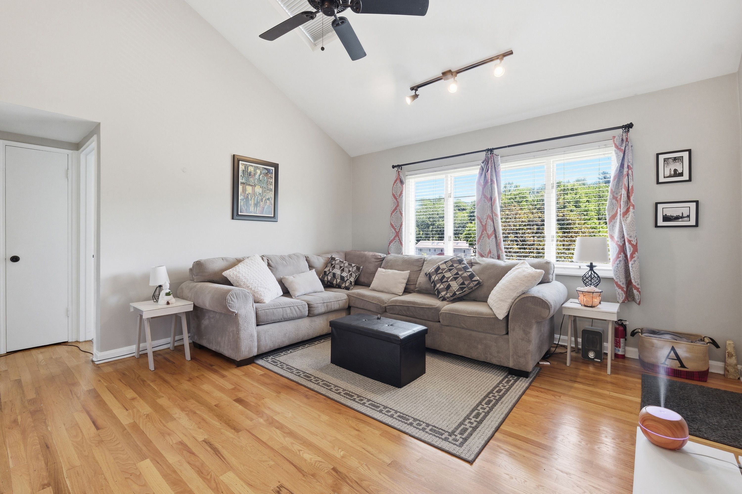  4101 Stoneview Drive, Louisville, KY 40207 - 物件實景