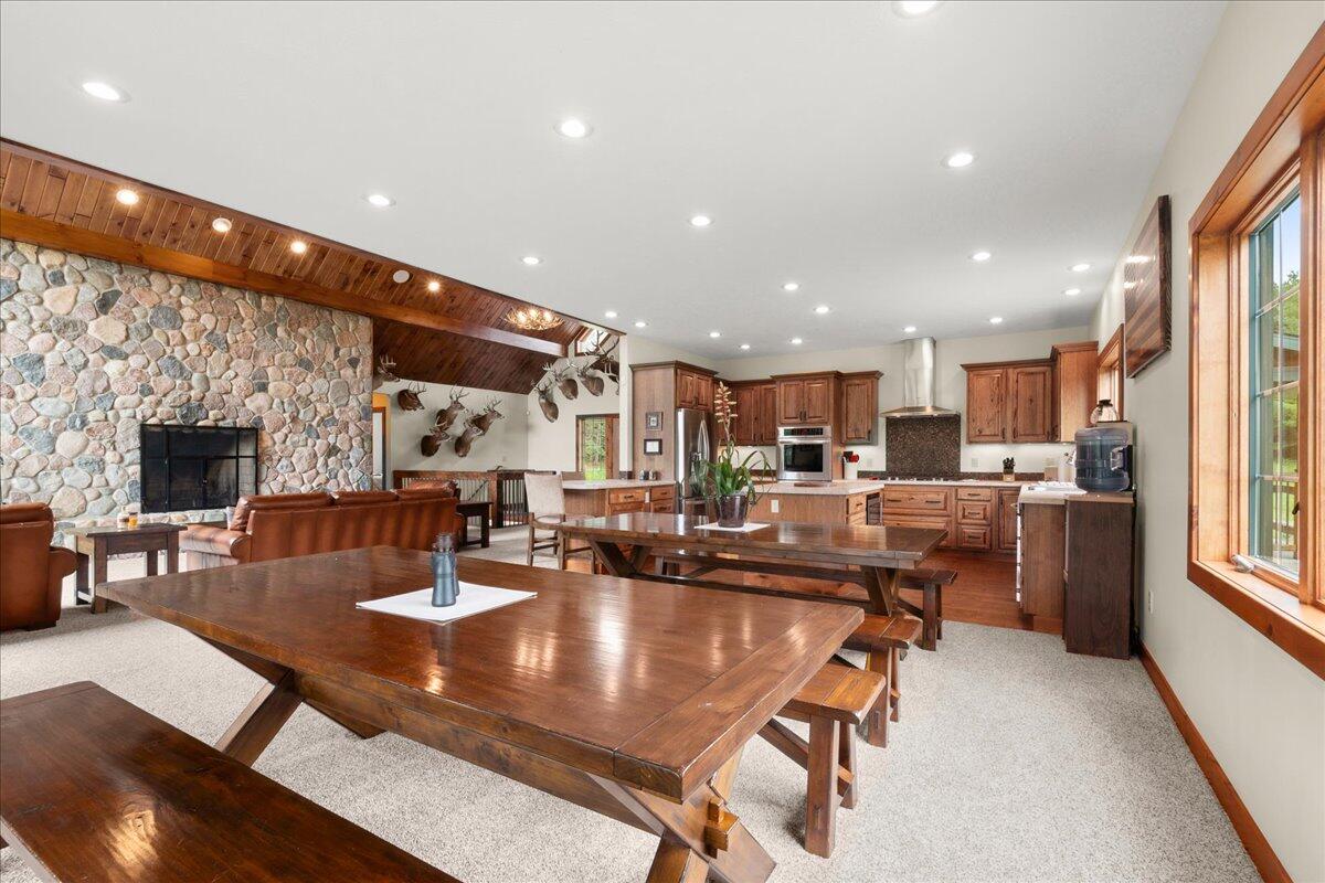 Remus, Michigan, 49340, United States, 3 Bedrooms Bedrooms, ,3 BathroomsBathrooms,Residential,For Sale,1979696