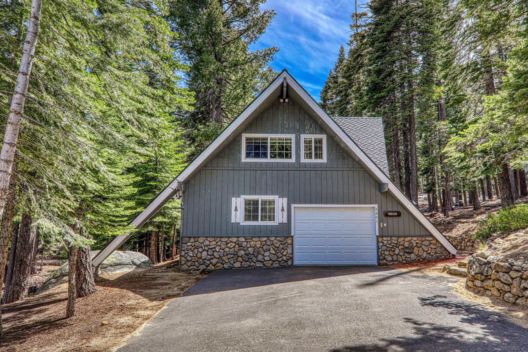  Lake Tahoe Sanctuary with HOA Pier, Beach, and Buoy Field - 物件實景