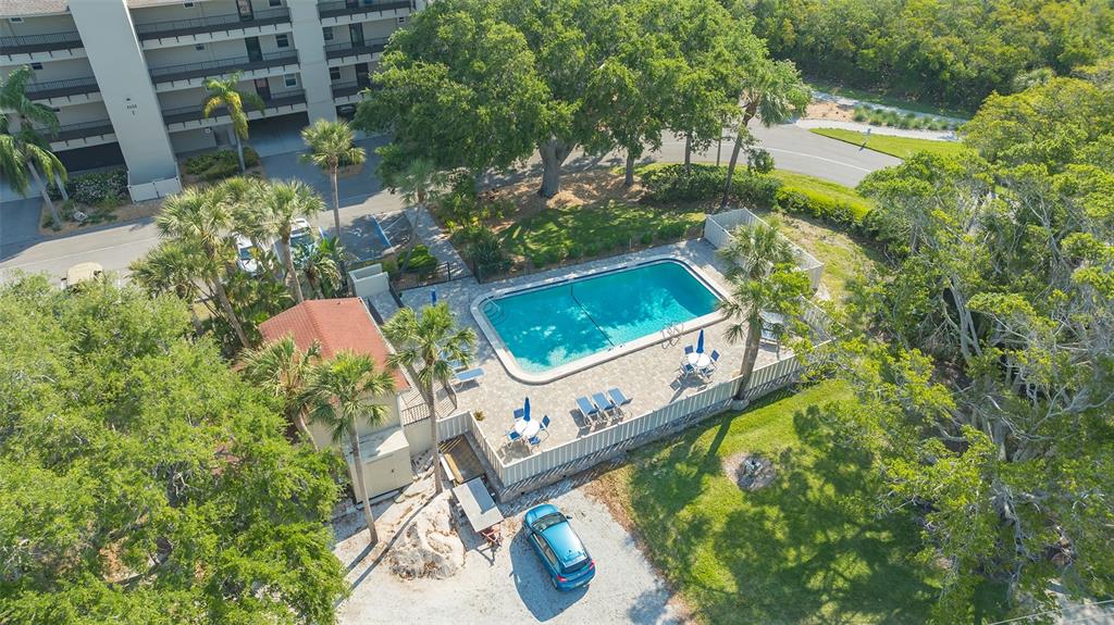 Longboat Key, Florida, 34228, United States, 2 Bedrooms Bedrooms, ,2 BathroomsBathrooms,Residential,For Sale,1987475