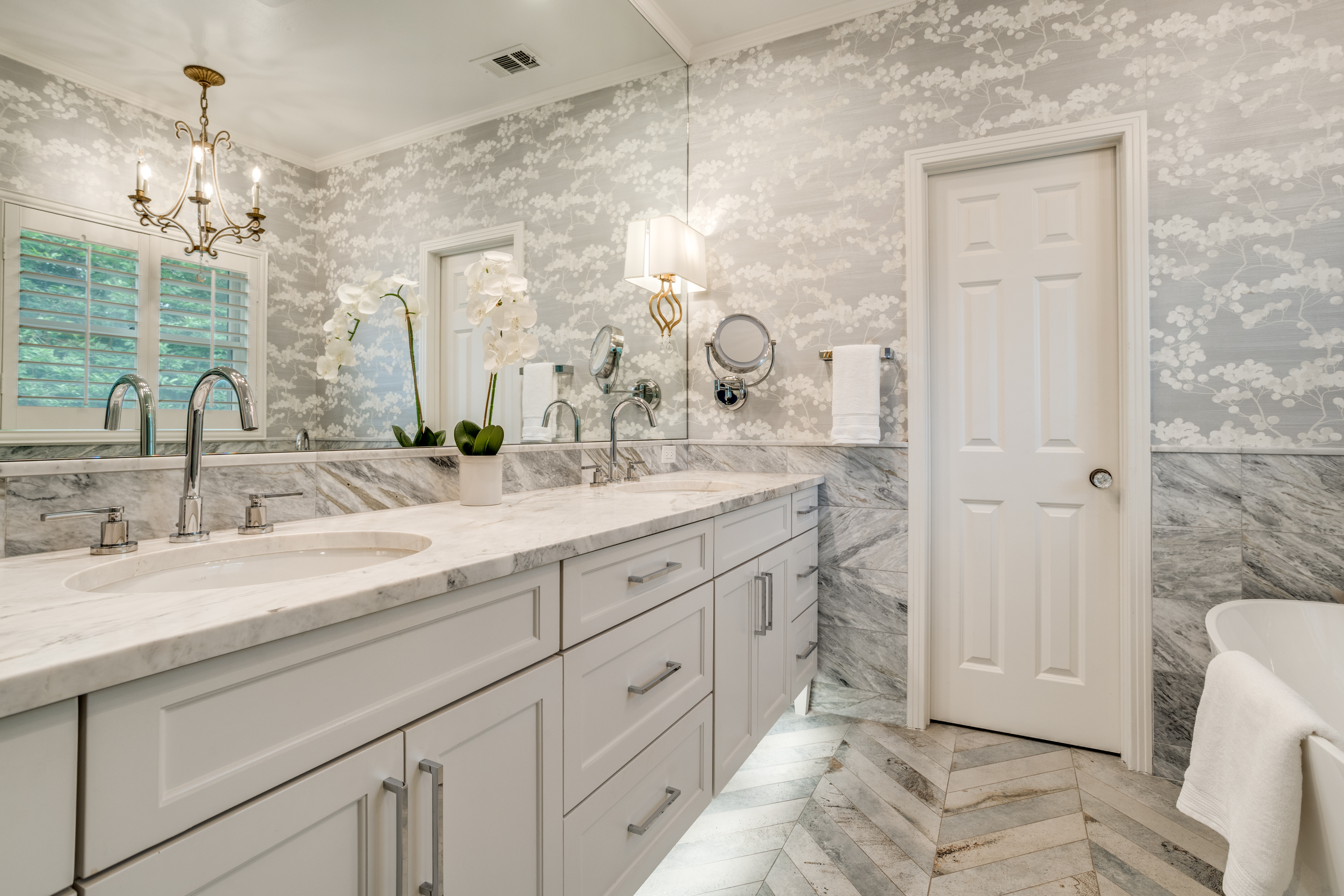  A Modern Tudor Masterpiece in Highland Park’s French Streets - 物件實景